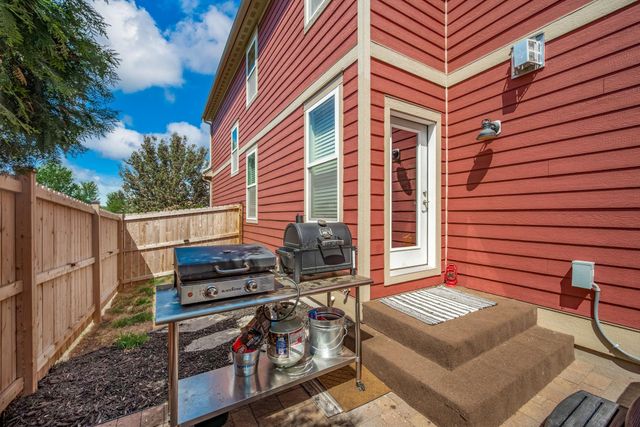 1013 Planters Path, Bayport, MN 55003