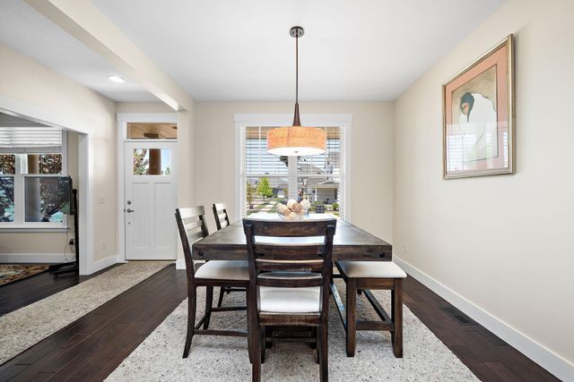 1013 Planters Path, Bayport, MN 55003