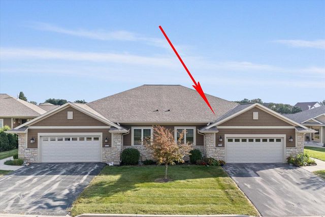 4756 S Lynn DRIVE, New Berlin, WI 53151