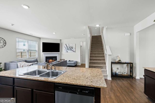 5367 Pennington Court, Atlanta, GA 30349