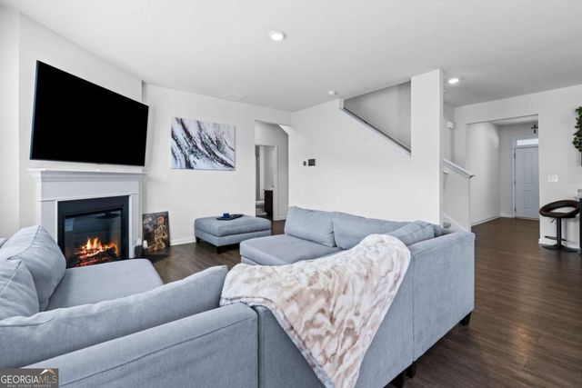 5367 Pennington Court, Atlanta, GA 30349