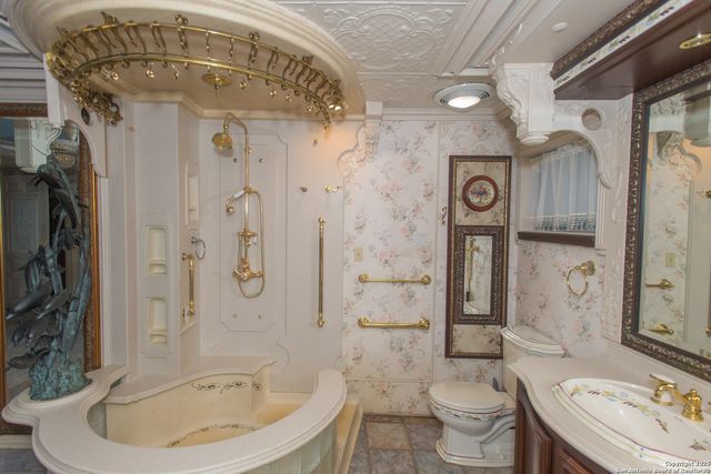 11702 British Arms, San Antonio, TX 78251