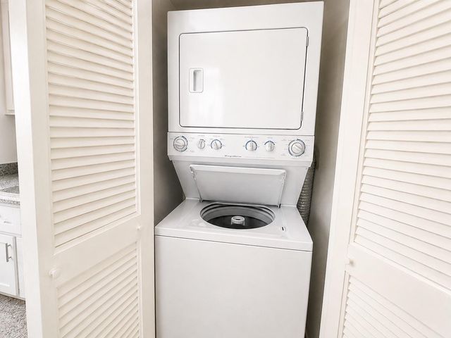 10811 Richmond Avenue 30, Houston, TX 77042