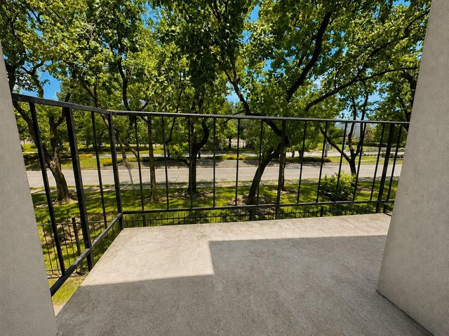 10811 Richmond Avenue 30, Houston, TX 77042