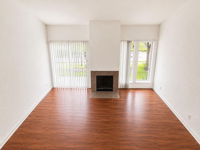 10811 Richmond Avenue 30, Houston, TX 77042