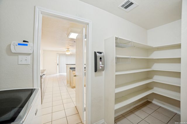 7718 Cavern Hill, San Antonio, TX 78254