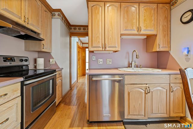 88 Cynthia Street, Waterbury, CT 06708