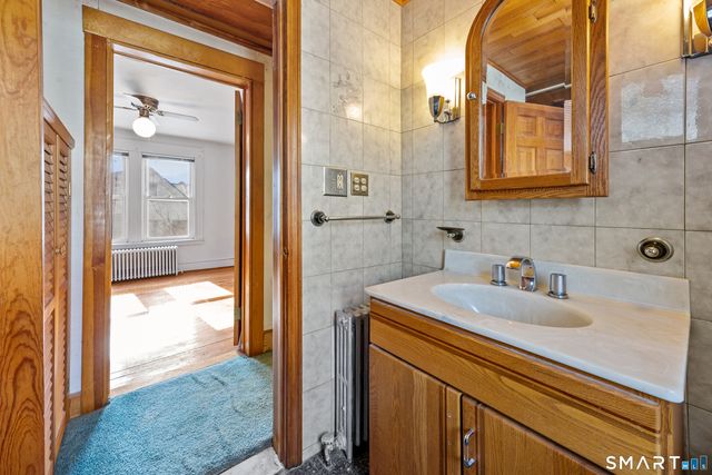 88 Cynthia Street, Waterbury, CT 06708