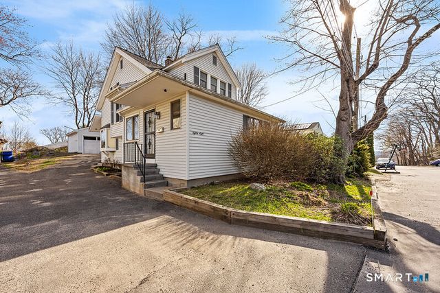 88 Cynthia Street, Waterbury, CT 06708