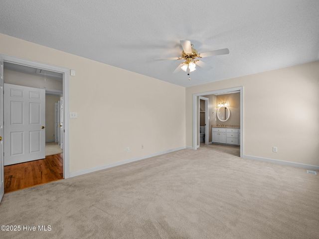 105 Deerfield Court, Swansboro, NC 28584