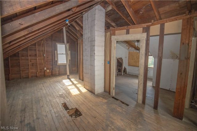 12718 Ferris Avenue, Cleveland, OH 44105
