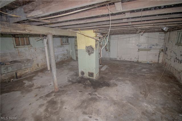 12718 Ferris Avenue, Cleveland, OH 44105