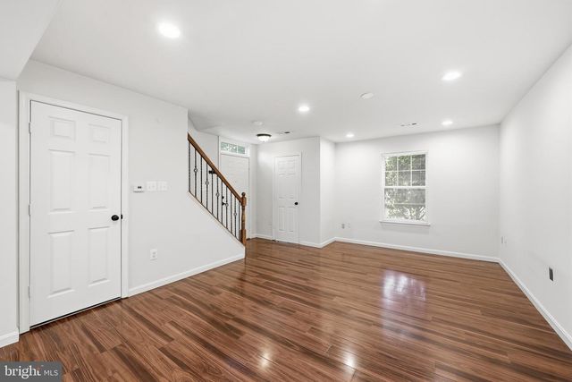 20430 HERRING POND TER, Sterling, VA 20165