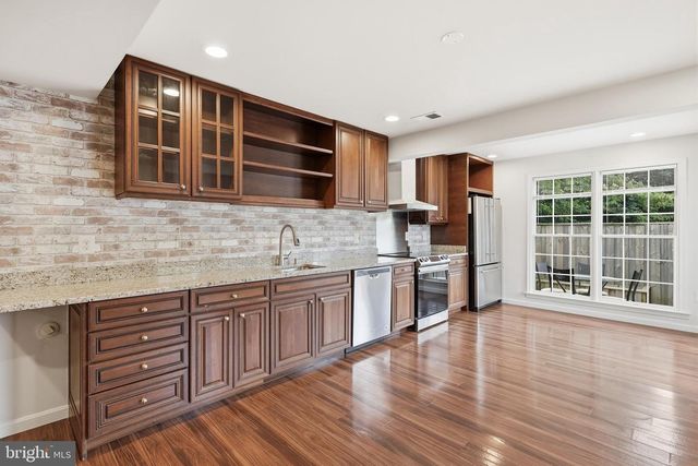 20430 HERRING POND TER, Sterling, VA 20165