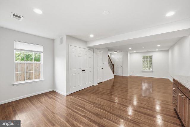 20430 HERRING POND TER, Sterling, VA 20165