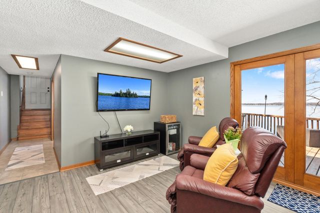 26762 Lofton Avenue, Chisago City, MN 55013