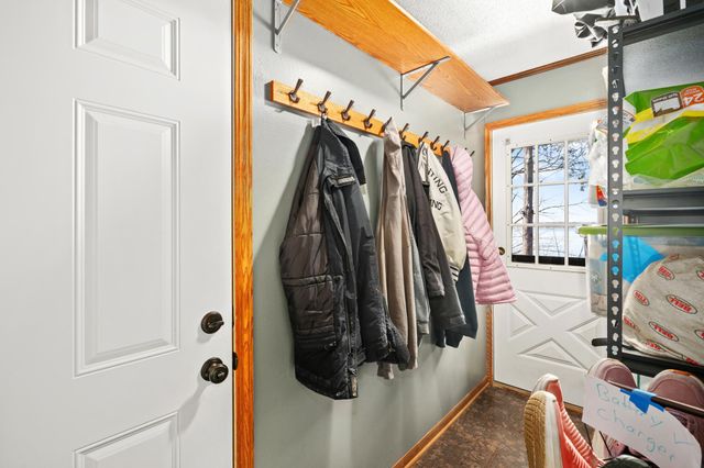 26762 Lofton Avenue, Chisago City, MN 55013