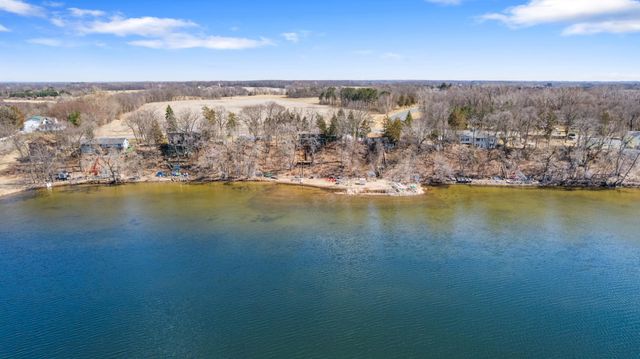 26762 Lofton Avenue, Chisago City, MN 55013