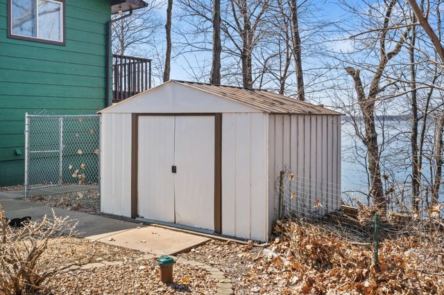 26762 Lofton Avenue, Chisago City, MN 55013