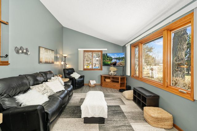 26762 Lofton Avenue, Chisago City, MN 55013