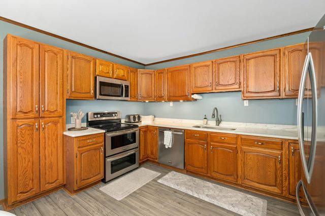 26762 Lofton Avenue, Chisago City, MN 55013