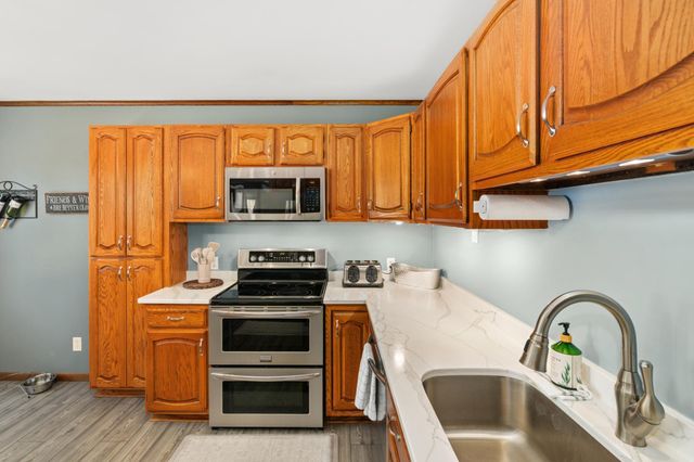 26762 Lofton Avenue, Chisago City, MN 55013