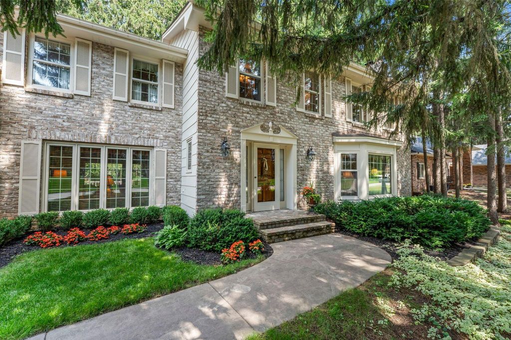 8138 Somerset Road, Woodbury, MN 55125
