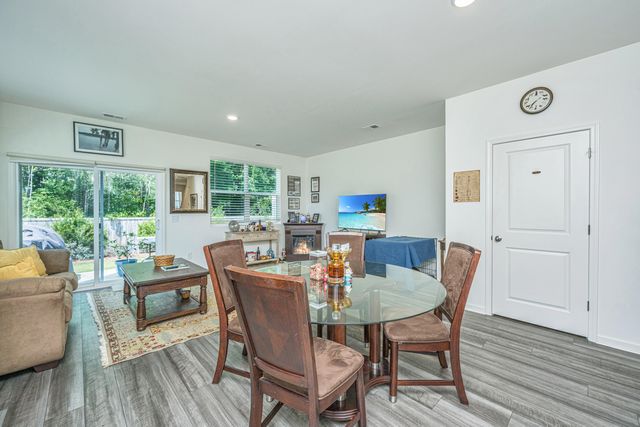 201 Trumpet Vine Drive, Summerville, SC 29486