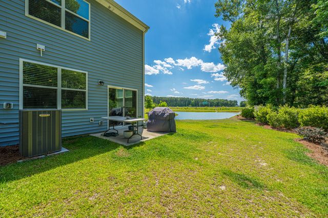 201 Trumpet Vine Drive, Summerville, SC 29486