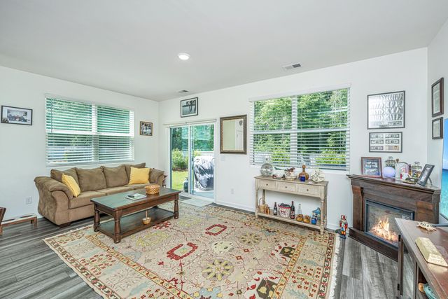 201 Trumpet Vine Drive, Summerville, SC 29486