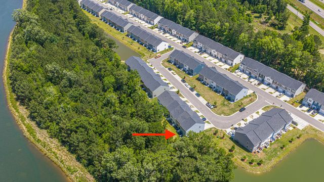 201 Trumpet Vine Drive, Summerville, SC 29486