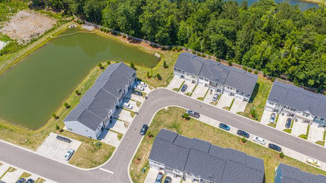 201 Trumpet Vine Drive, Summerville, SC 29486