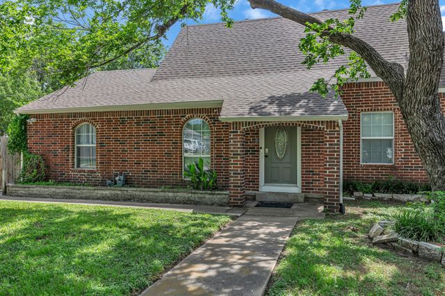 401 Magnolia Street, Arlington, TX 76012