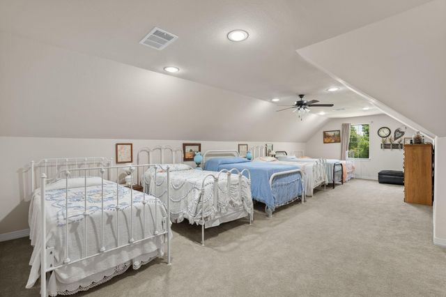 1723 County Road 211, Anderson, TX 77830