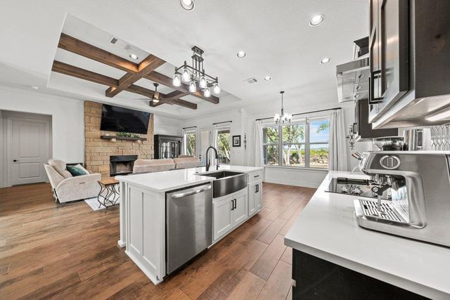 267 Eagle Rock RD, Spring Branch, TX 78070