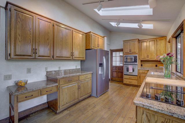 8115 S Lake Cir, Granite Bay, CA 95746