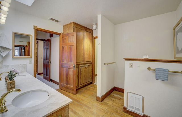 8115 S Lake Cir, Granite Bay, CA 95746