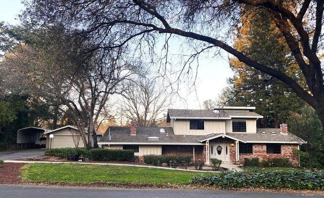 8115 S Lake Cir, Granite Bay, CA 95746