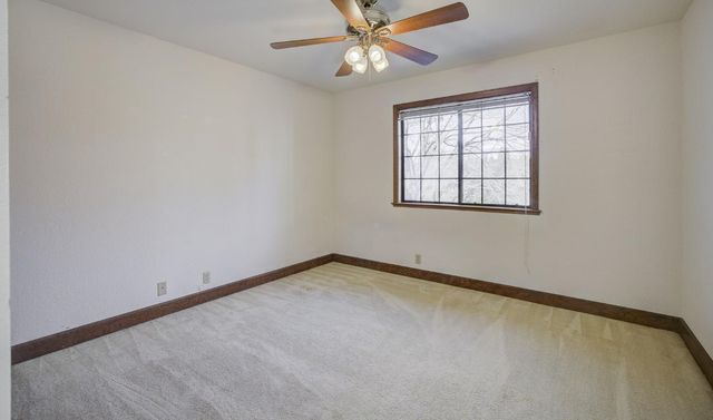 8115 S Lake Cir, Granite Bay, CA 95746