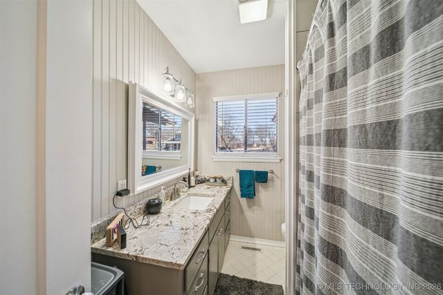 3111 S Saddle Rock Road, Sand Springs, OK 74063