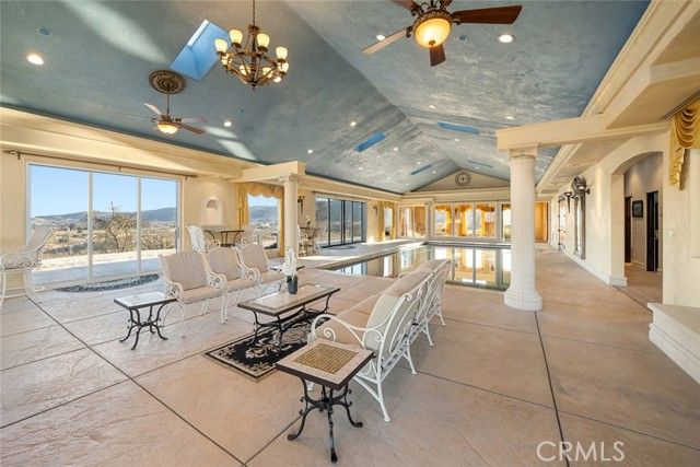 5495 Vista Serrano, Paso Robles, CA 93446