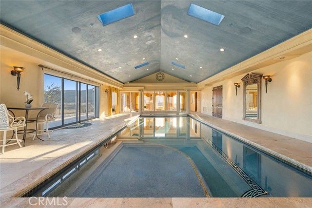 5495 Vista Serrano, Paso Robles, CA 93446