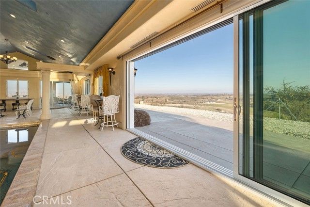 5495 Vista Serrano, Paso Robles, CA 93446