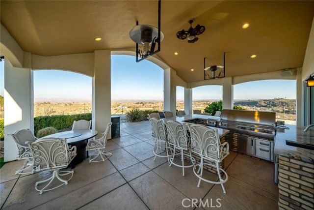 5495 Vista Serrano, Paso Robles, CA 93446