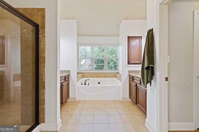 1801 Beyers Landing Drive, Buford, GA 30519