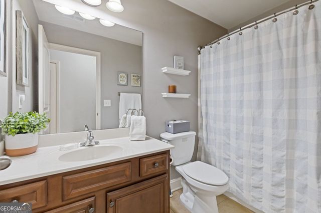 1801 Beyers Landing Drive, Buford, GA 30519