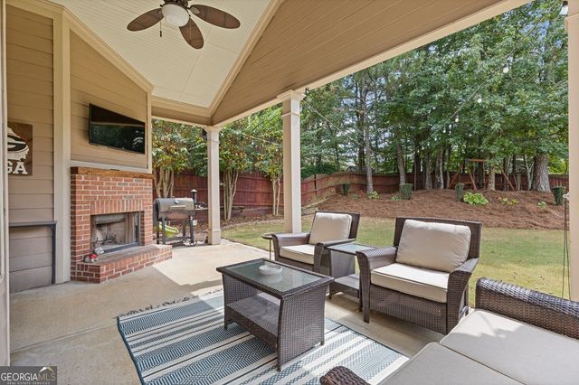 1801 Beyers Landing Drive, Buford, GA 30519