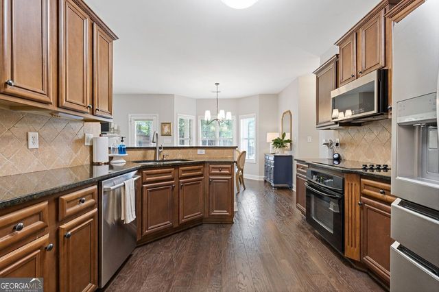 1801 Beyers Landing Drive, Buford, GA 30519