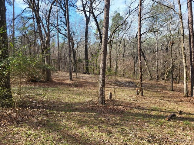85 Price Road, Wetumpka, AL 36093
