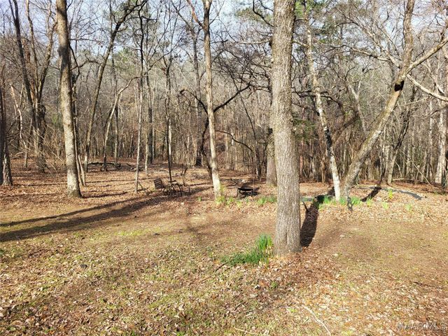 85 Price Road, Wetumpka, AL 36093